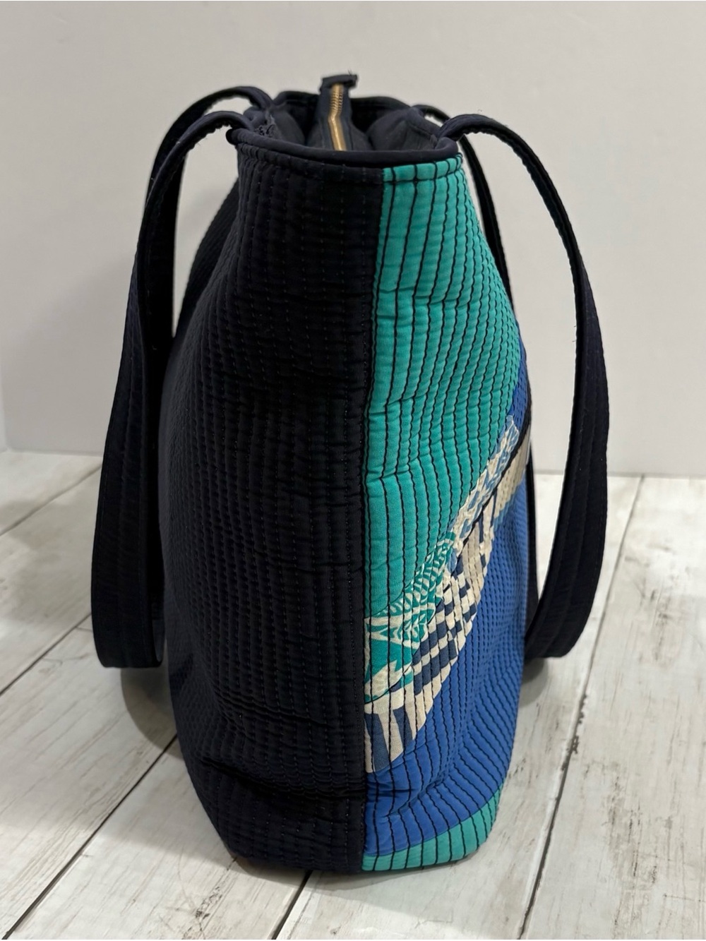 Vera Bradley Santiago Flower Tote Navy Quilted Shoulder Bag - Picture 4 of 13